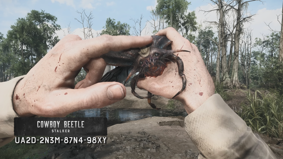 A Hunt Showdown screenshot showing the player holding a beetle wearing a tiny fedora